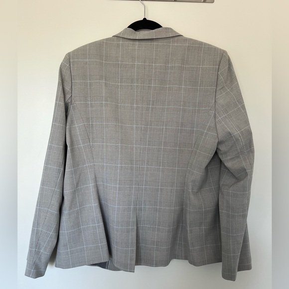 Calvin Klein Blazer - Picture 2 of 2